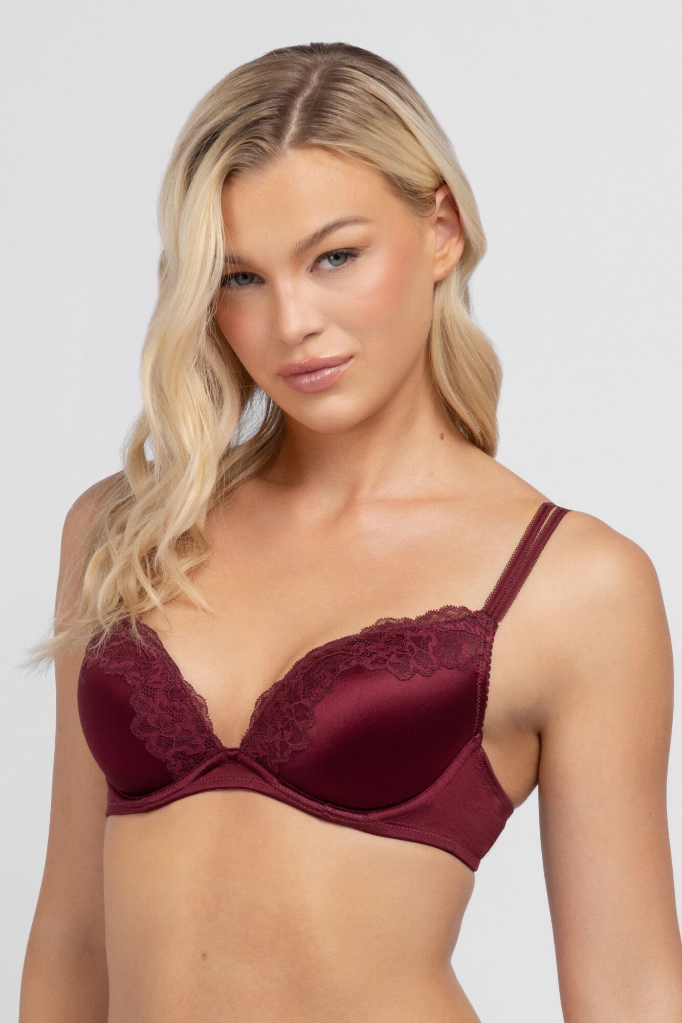 Dorina Origins Shiny Micro Push-Up Decotado