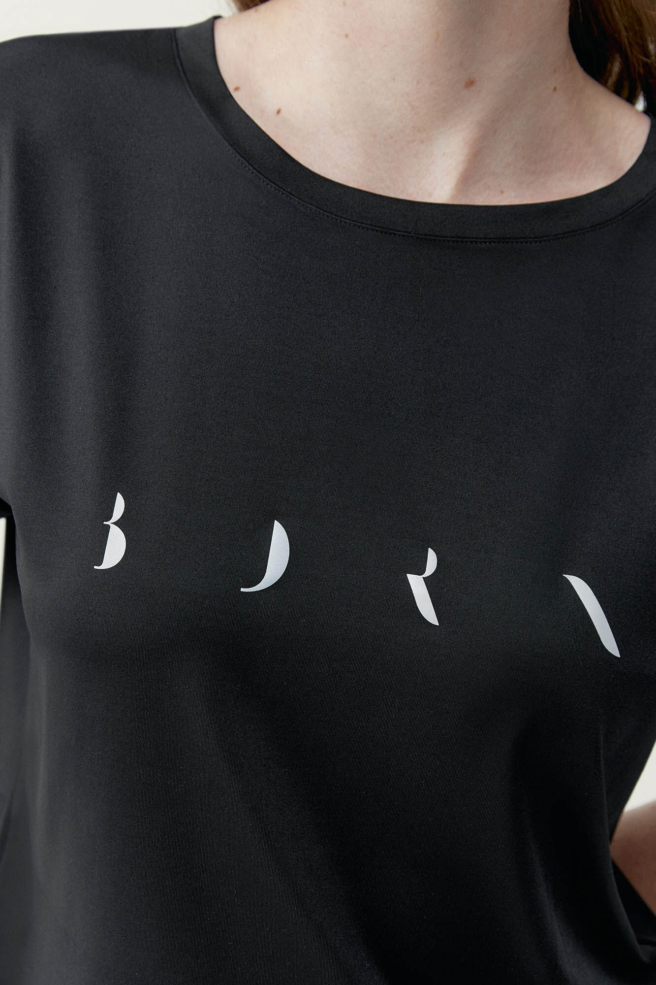 Born Living Yoga Sport-T-Shirt Azami Black