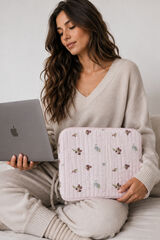 Pieces Printed laptop case pink