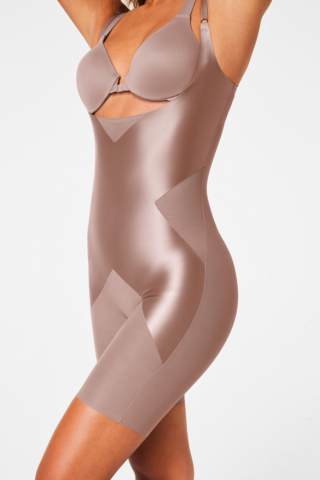 Spanx Shapewear-Body mit Ausschnitt