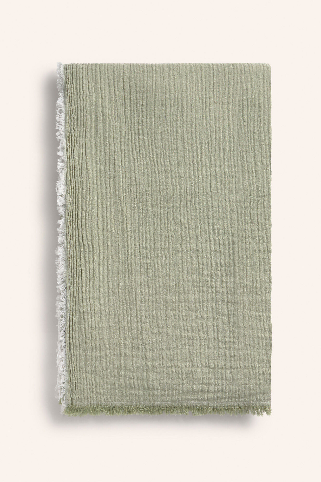 Calma House Mehrlagige Tagesdecke aus gr&uuml;nem Baumwollmusselin