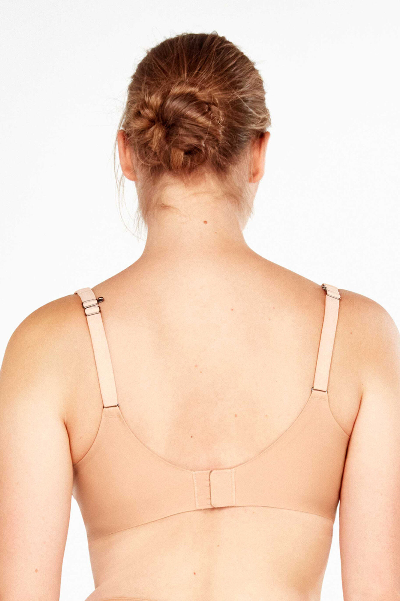 Gisela Sujetador moldeador push-up capacidad"Let's break down the components:- **Sujetador**: From glossary, "BH"