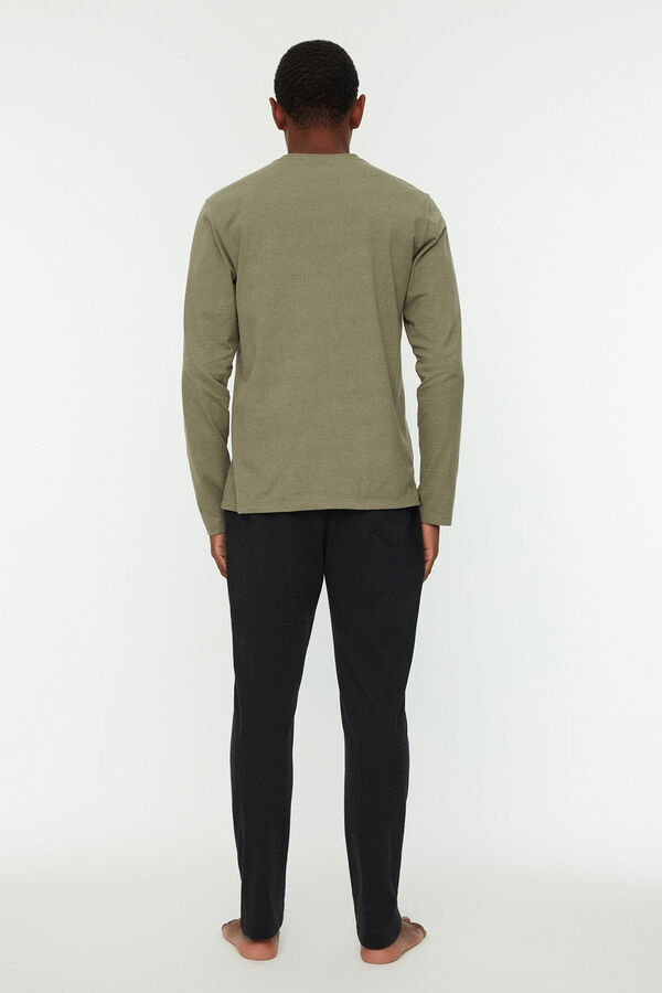 Trendyol Conjunto pijama liso hombre dibujo panda kaki