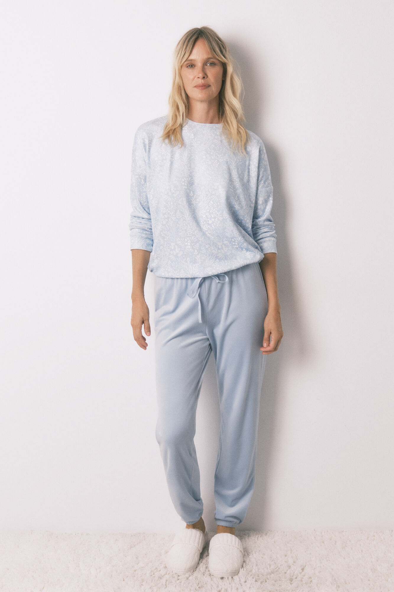 Women'secret Long pyjamas velvet pajamas with blue glitter flowers