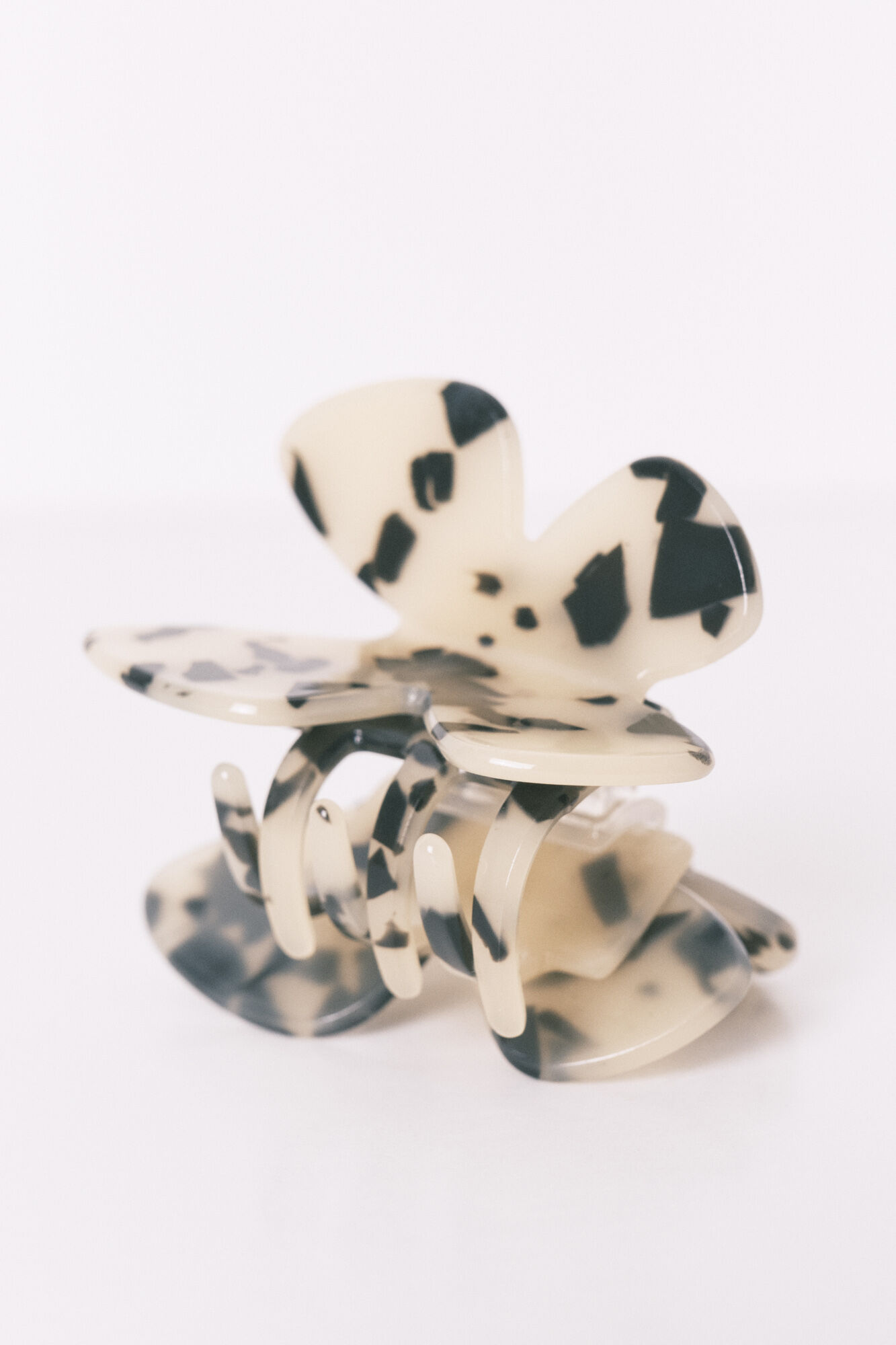 Women'secret Pink butterfly clip