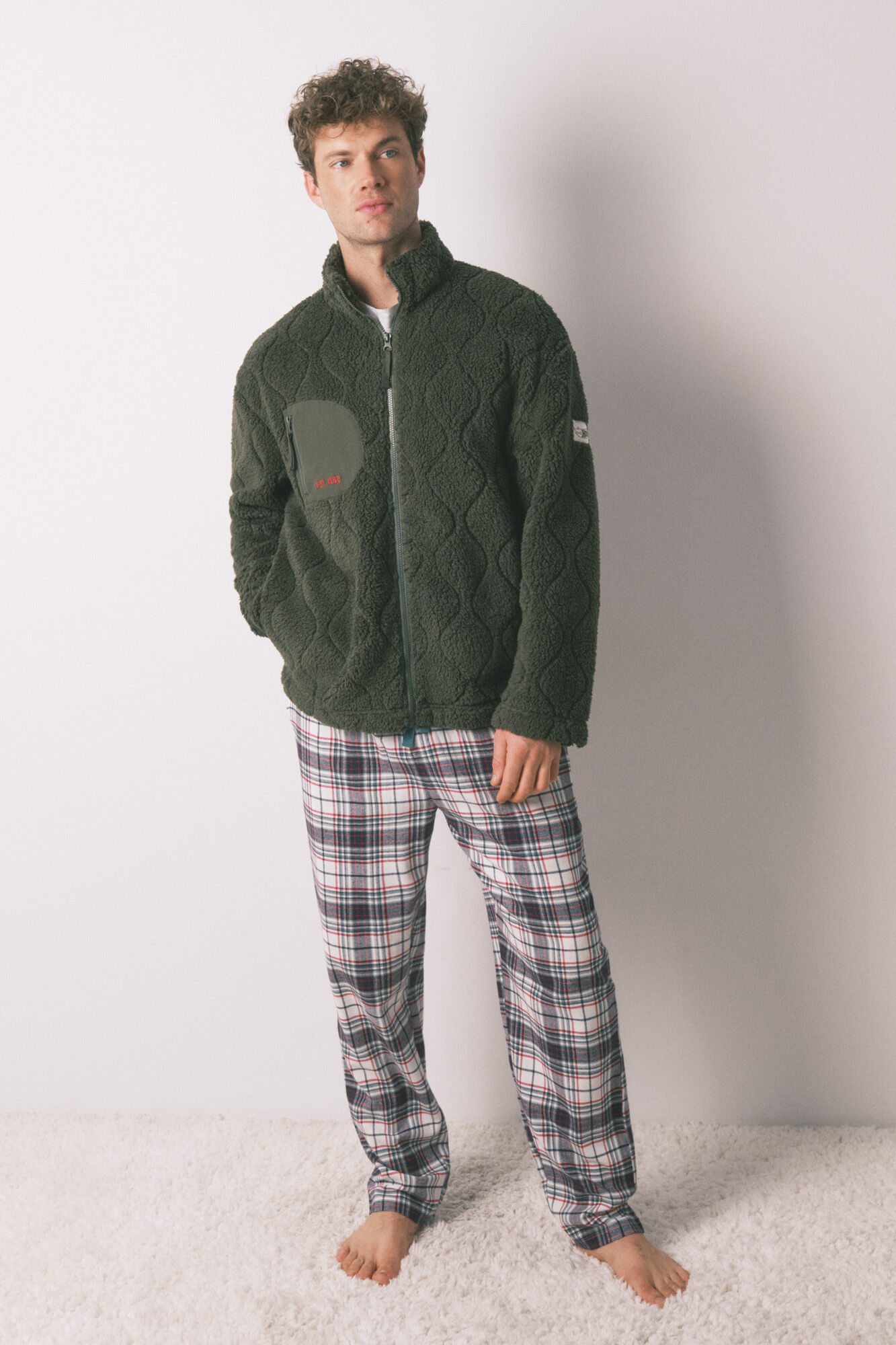 Women'secret Hotwheels men's green faux shearling short robe