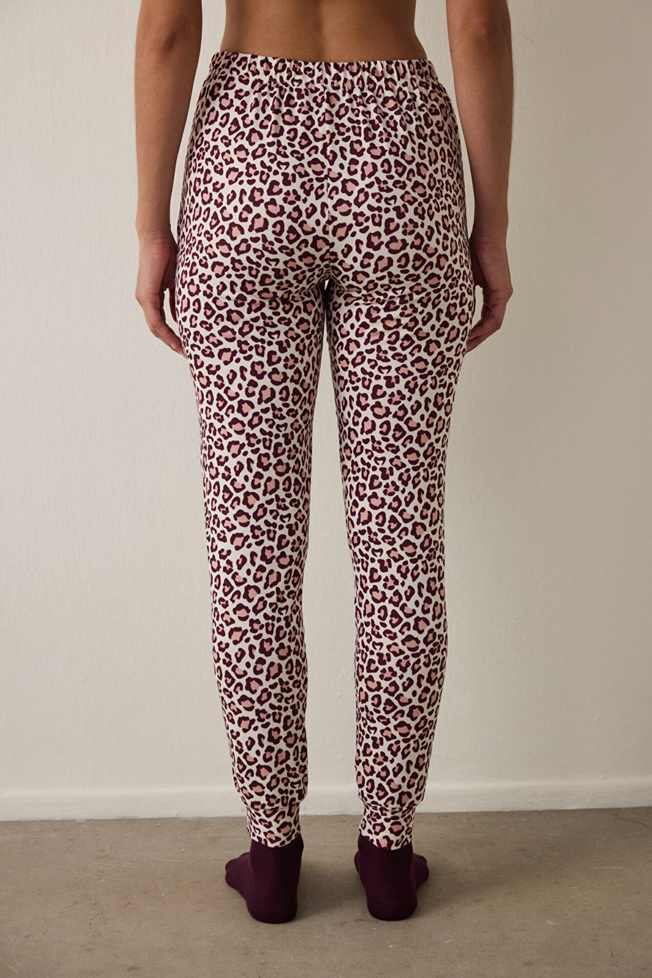 Penti Pantalones con estampado de leopardo