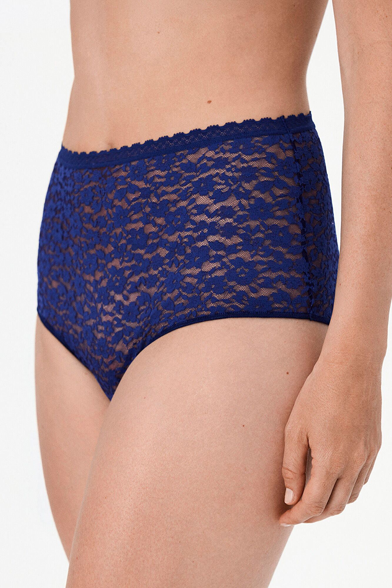 Penti Braguita Slip Floral de Cintura Alta