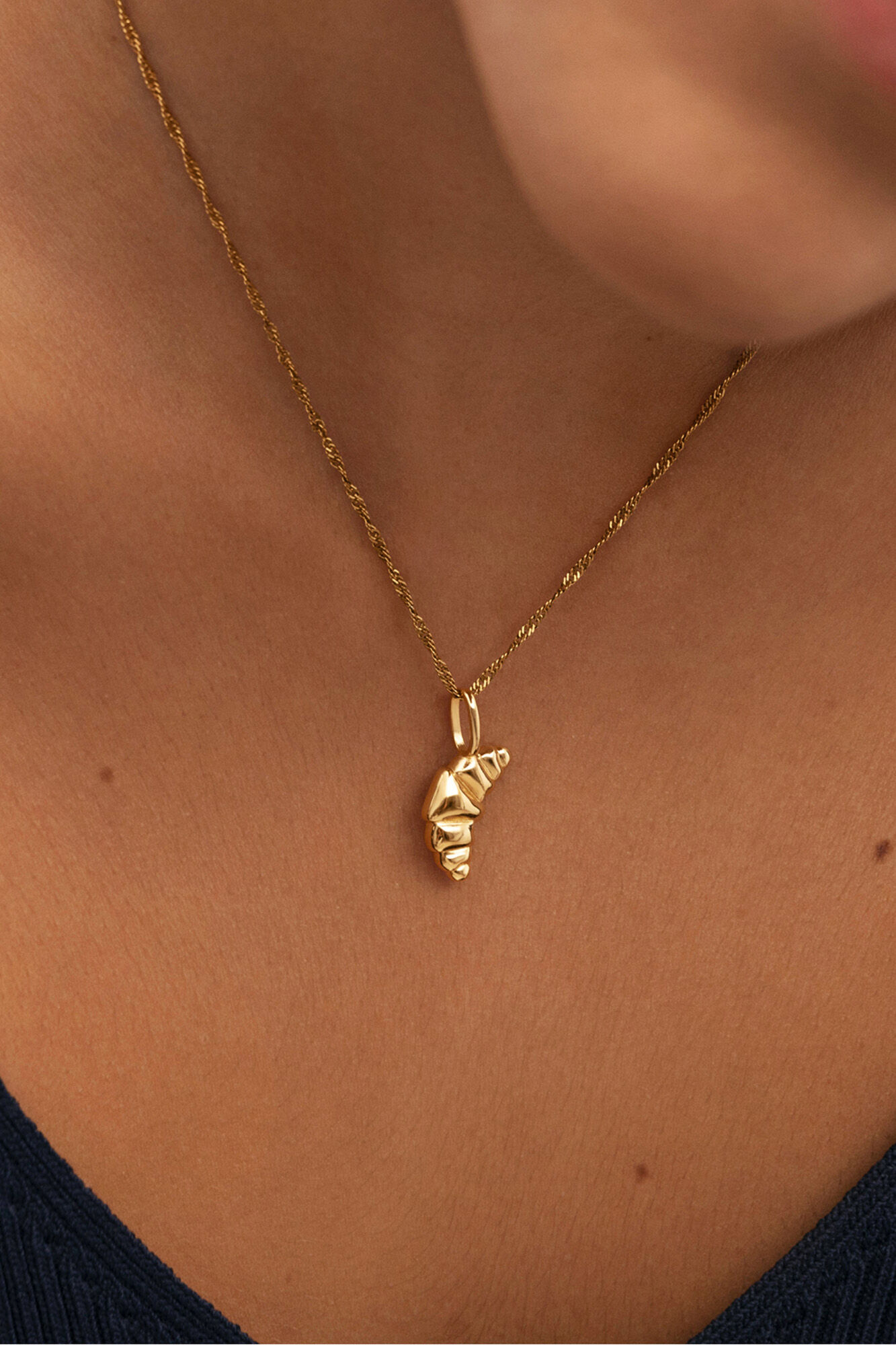 Singularu Vergoldeter Croissant-Anh&auml;nger