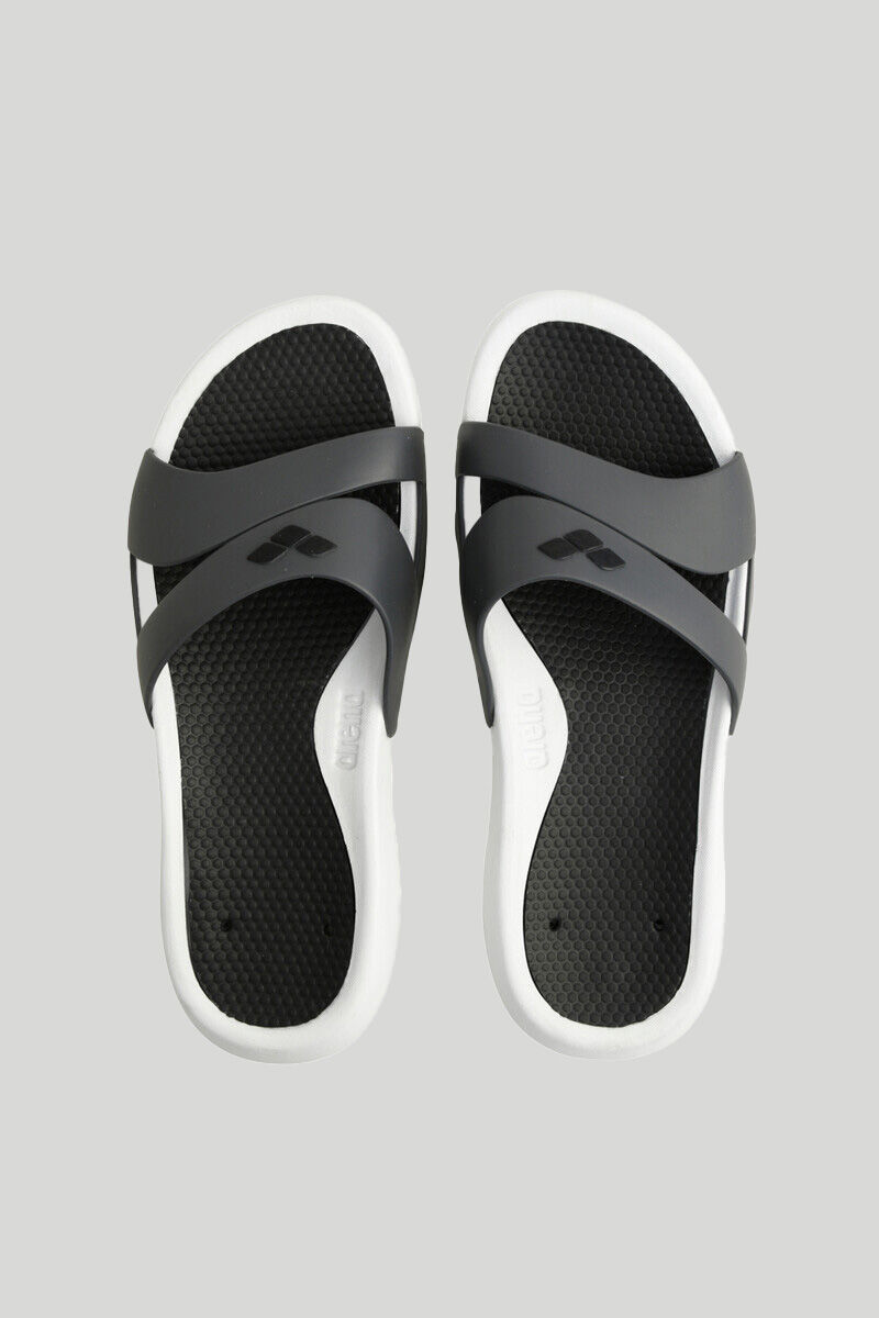 Arena Chanclas deportivas pala