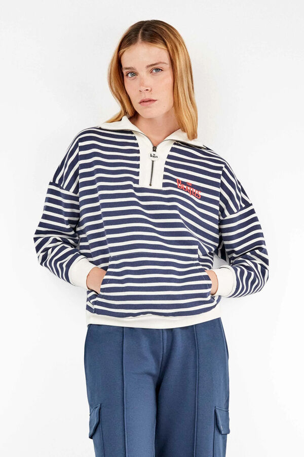 Gisela The Beatles set with brushed interior plush white