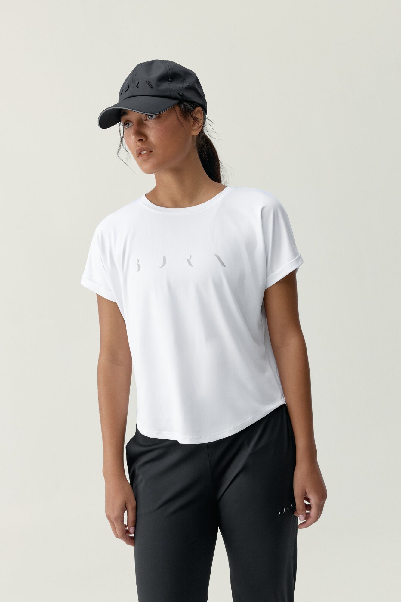 Born Living Yoga T-shirt Azami branca