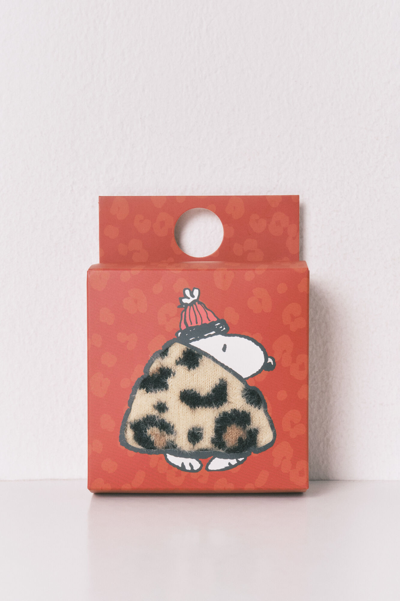 Women'secret Long Snoopy leopard print fur socks