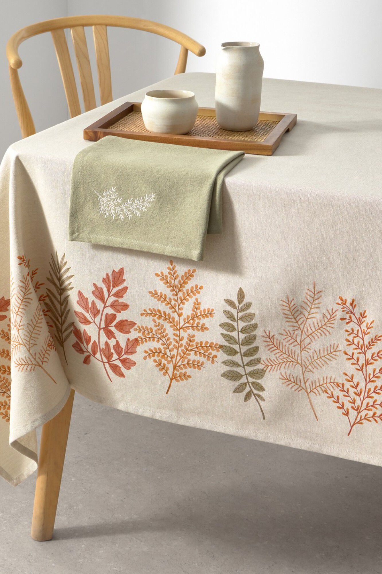 Textura Mantel mit Bl&auml;ttermuster schmutzabweisend