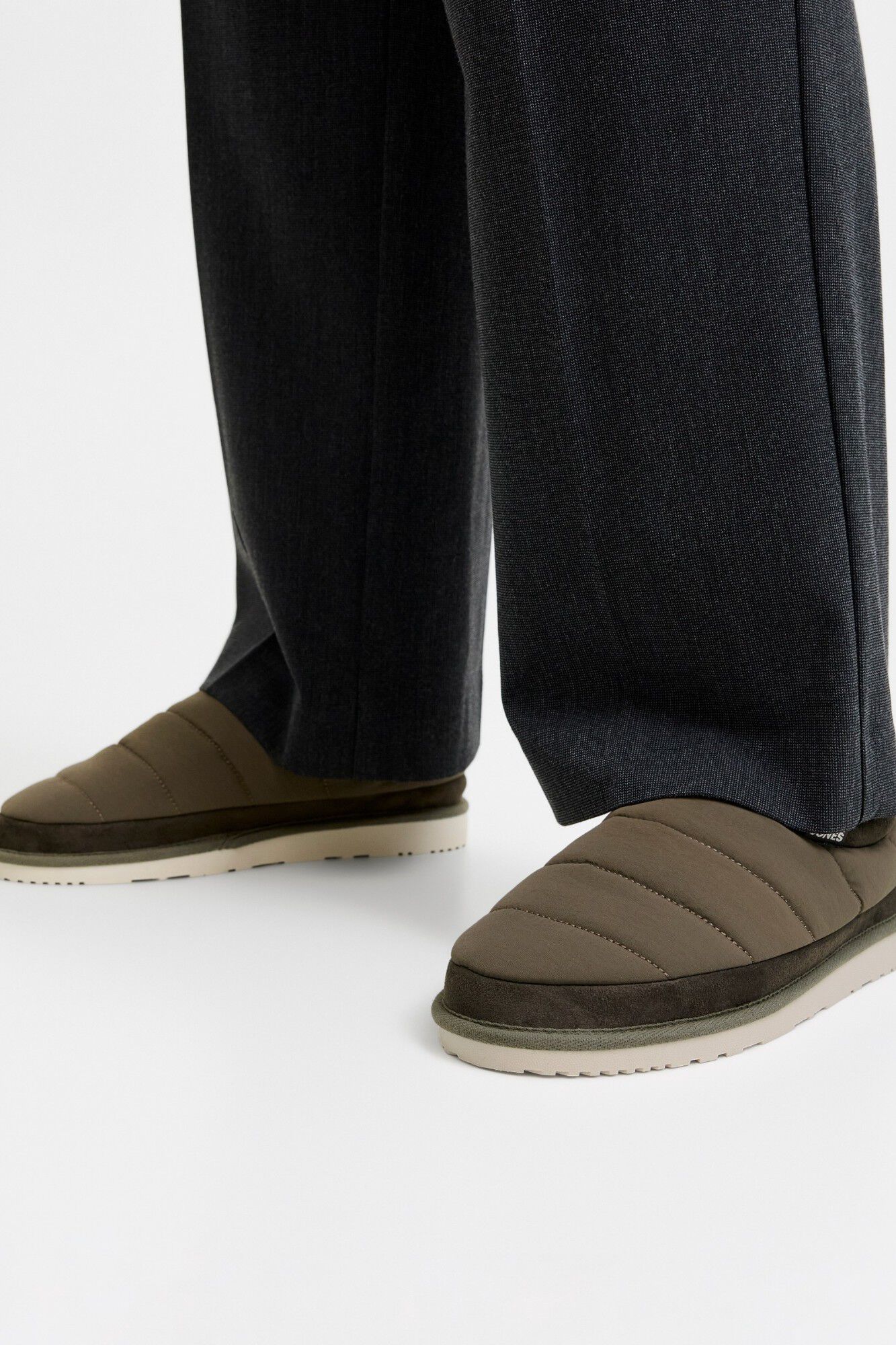 Jack & Jones Chinelos de quarto tipo mule