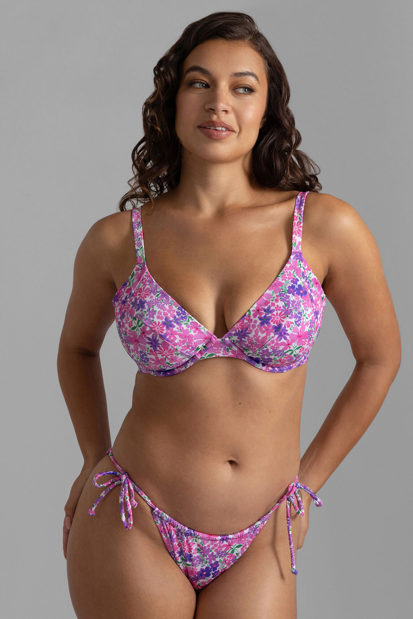 Dorina Braga bikini lazo lateral Es paradis
