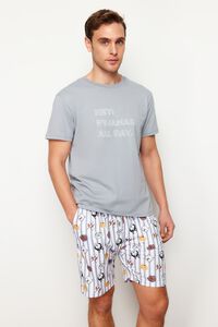 Trendyol Conjunto de pijama corto rayas y animales