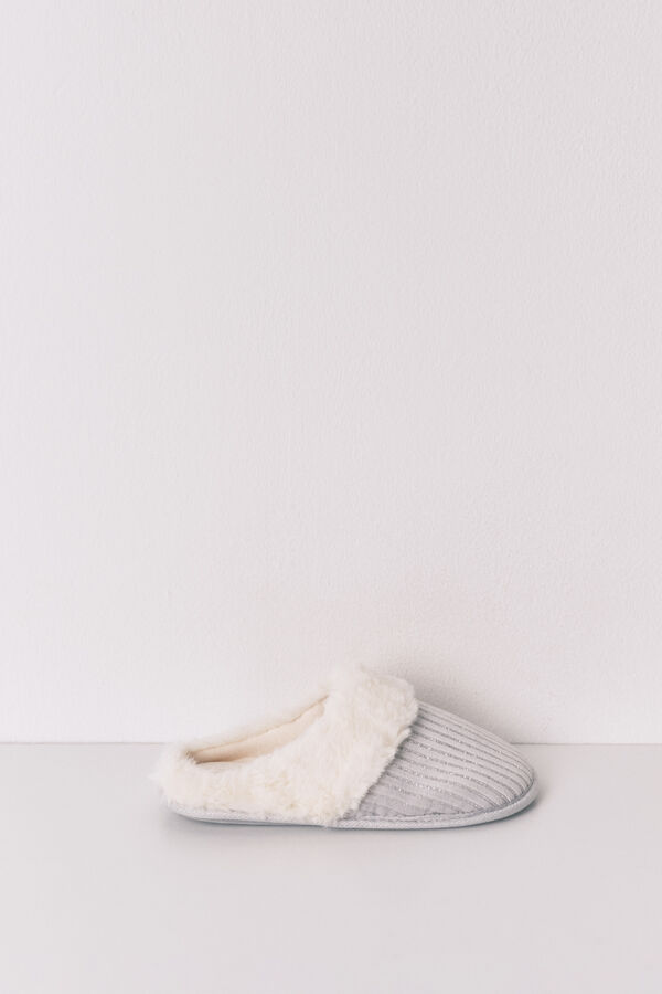 Women'secret Sobne papuče od lureks krzna sa rebrastom teksturom Siva
