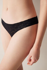 Penti Braga brasile&ntilde;a con encaje cortada a l&aacute;ser negro