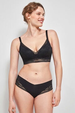 Womensecret Non-wired C and D cup bra noir