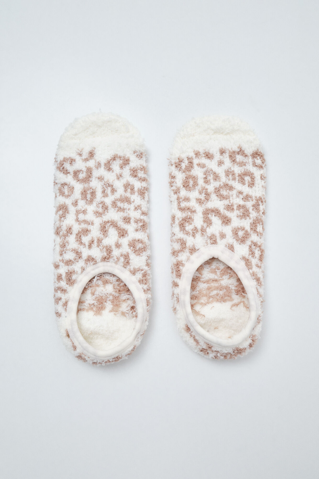 Women'secret Beige animal print slip-on socks