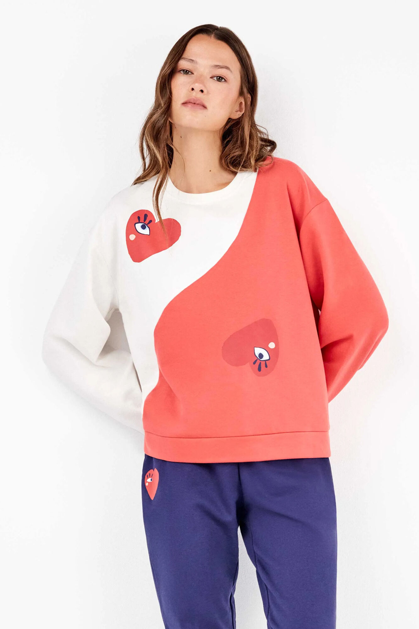 Gisela Pyjamas set in brushed plush with heart motifs