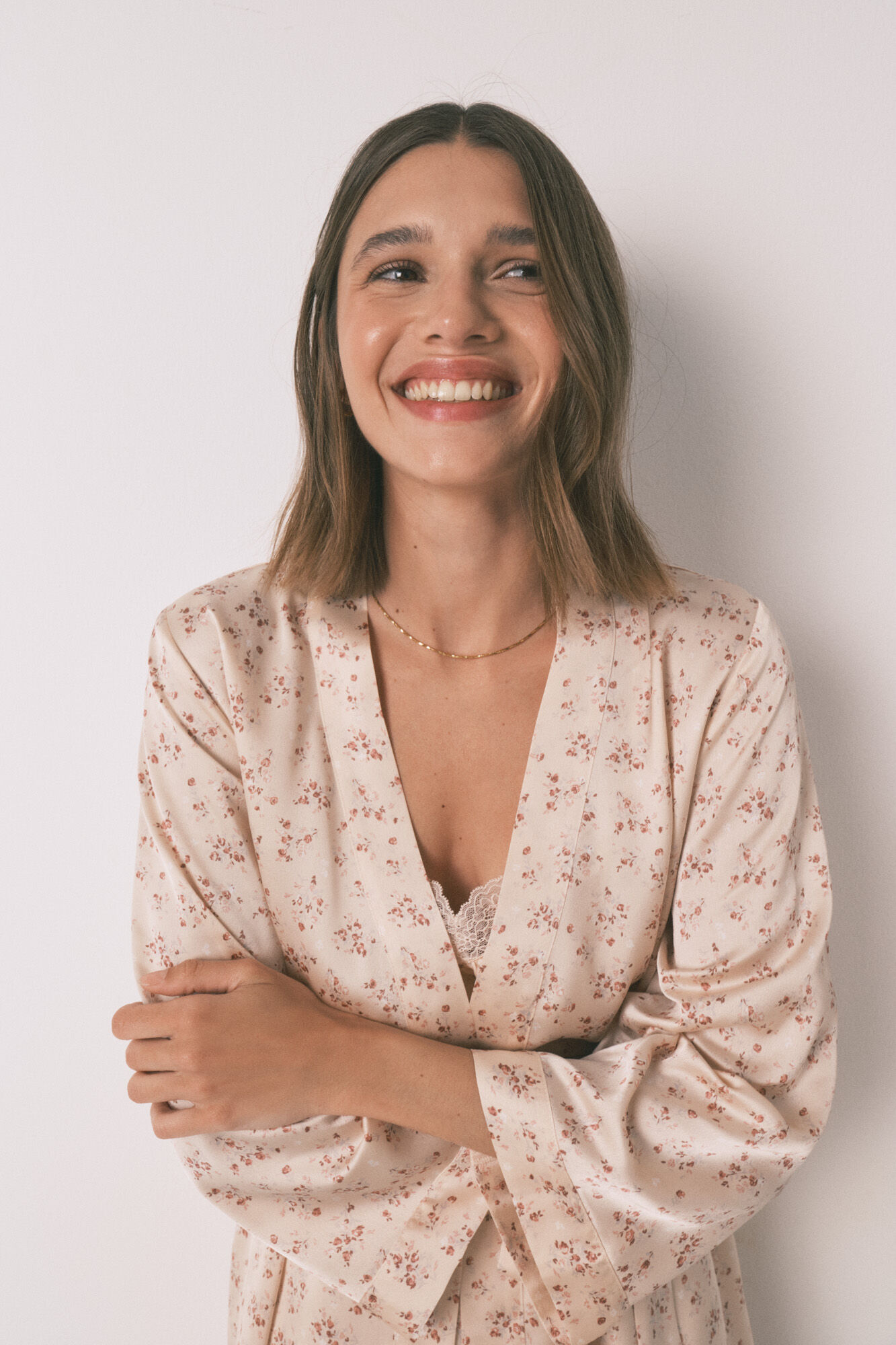 Women'secret Loose midi satin robe with pink flower