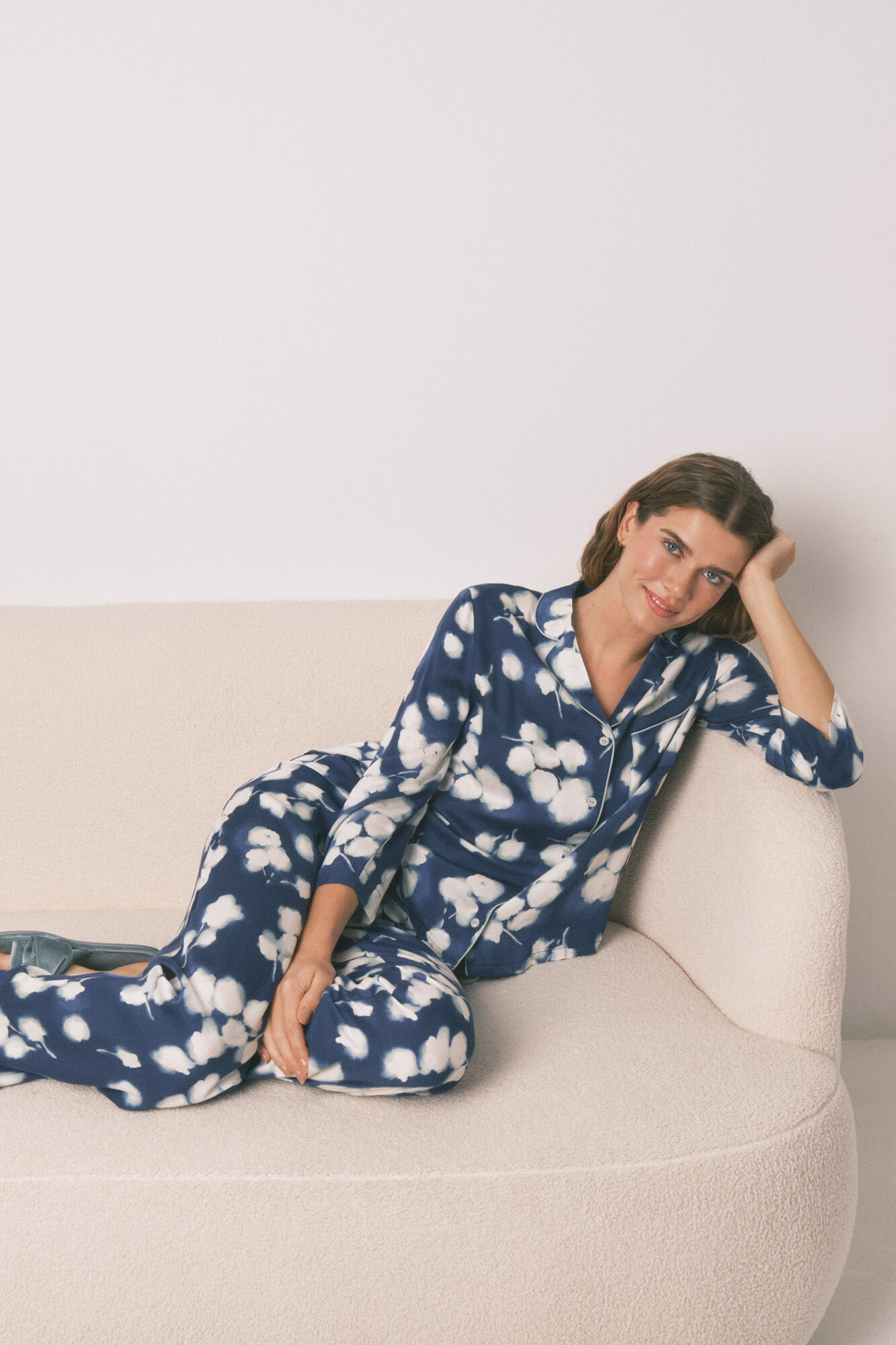 Women'secret Long blue floral viscose classic pyjamas