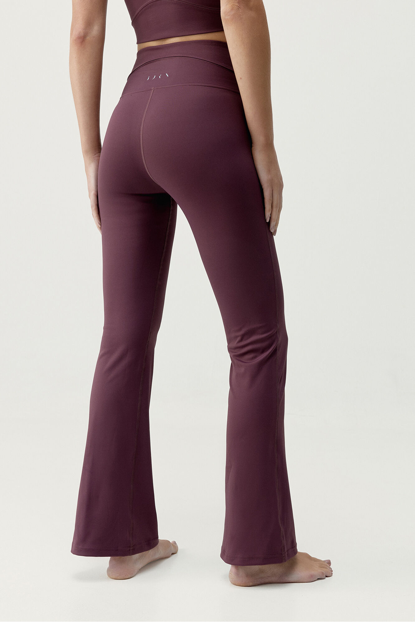 Born Living Yoga Legging deportivo Saori morado&nbsp;