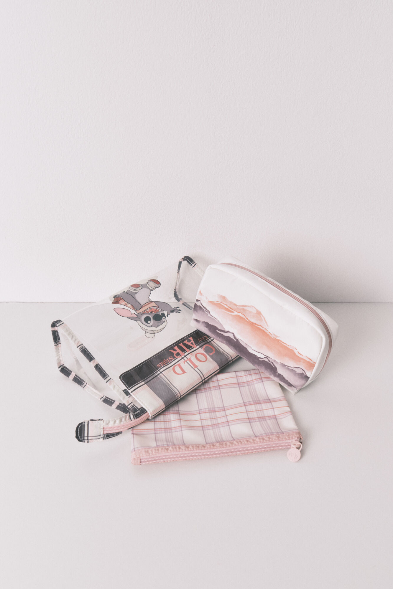 Women'secret Pakovanje 3 nesesera sa kariranim printom STITCH