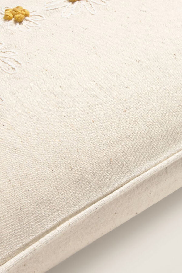 Textura Funda cojín algodón flores bordadas beige