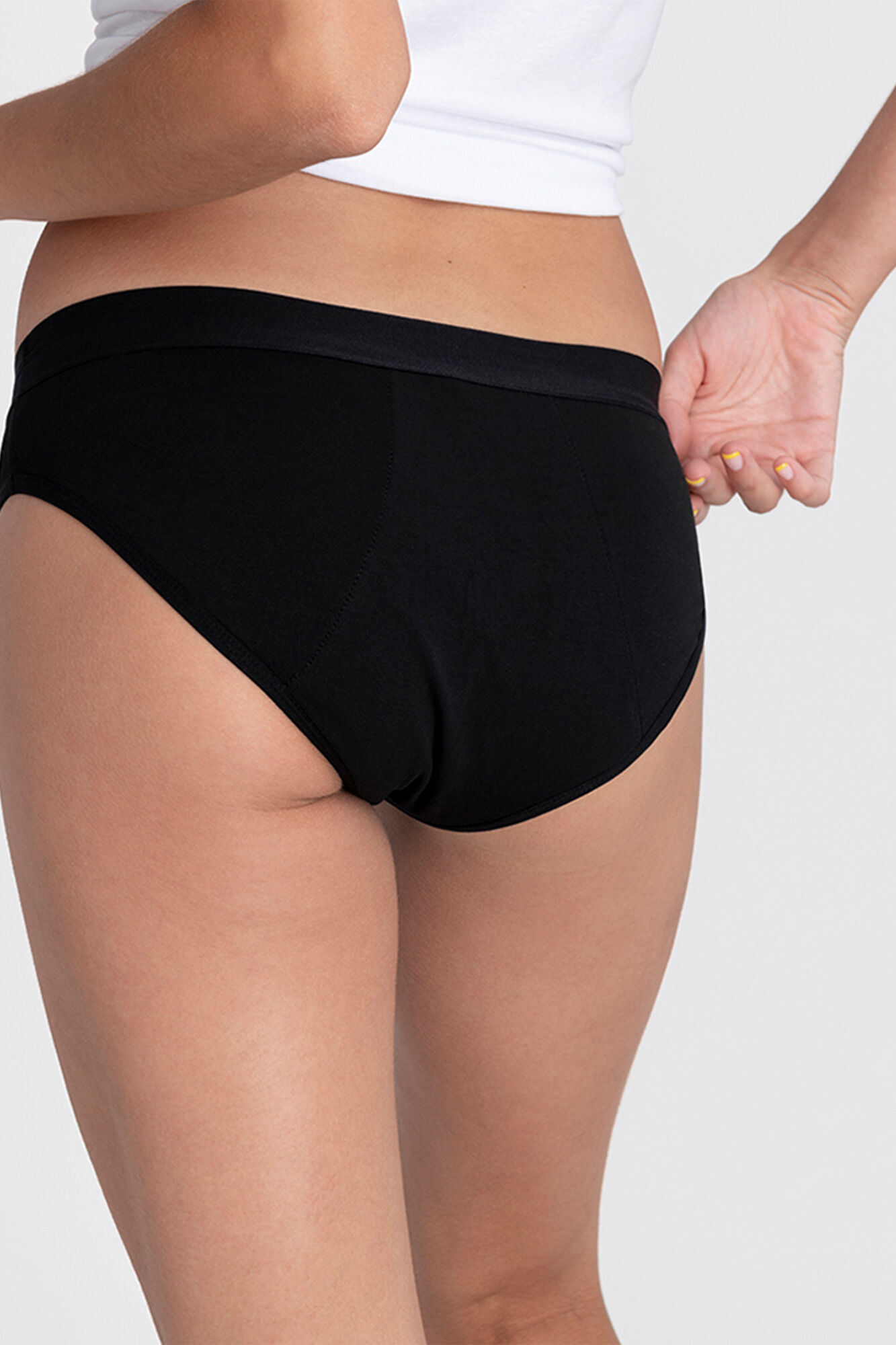 Platanomel&oacute;n Braga menstrual cl&aacute;sica negra Kiwitas