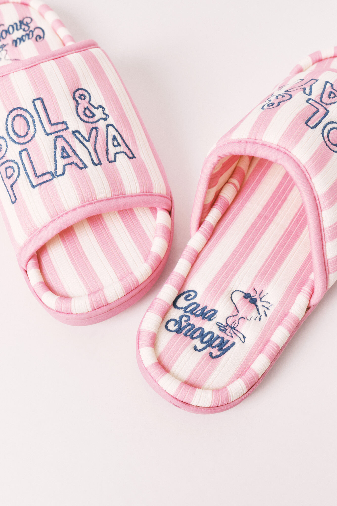 Women'secret Pink striped slippers
