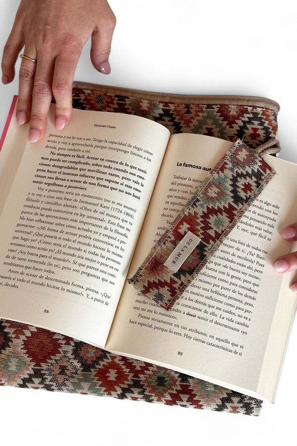 De La Mur Funda Libro Bea + Punto Libro Regalo estampado