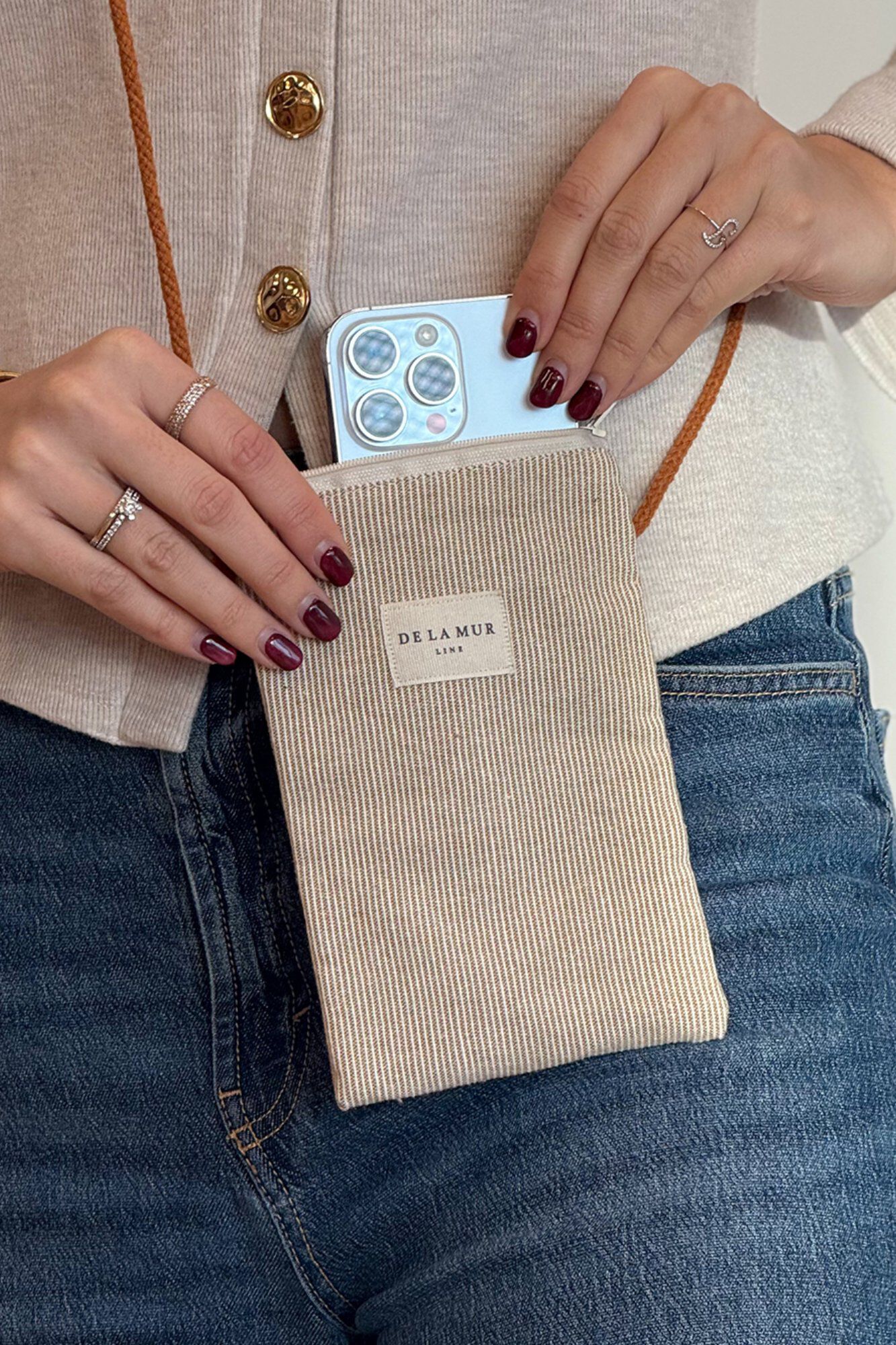 De La Mur Bolsito Porta M&oacute;vil Foz