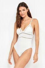 Gisela Ba&ntilde;ador triangular foam extraible marfil