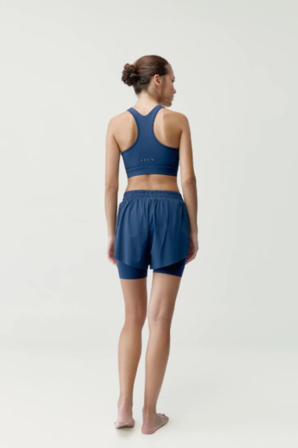 Born Living Yoga Marineblaue Sport-Shorts BIKILA Blau