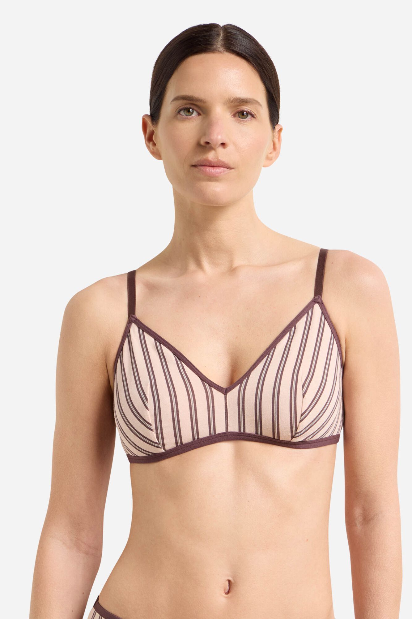 DIM Sujetador sin aros triangular DIM x In&egrave;s de La Fressange