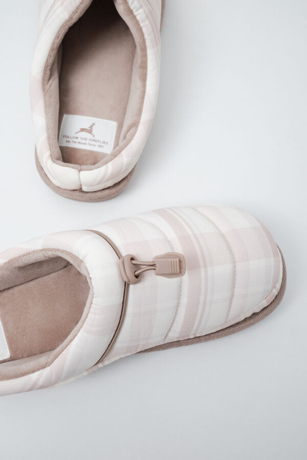 Women'secret Plaid puffer slippers white