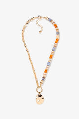 Vilanova Beaded necklace in contrast mother of pearl r&aacute;vasalt mint&aacute;s
