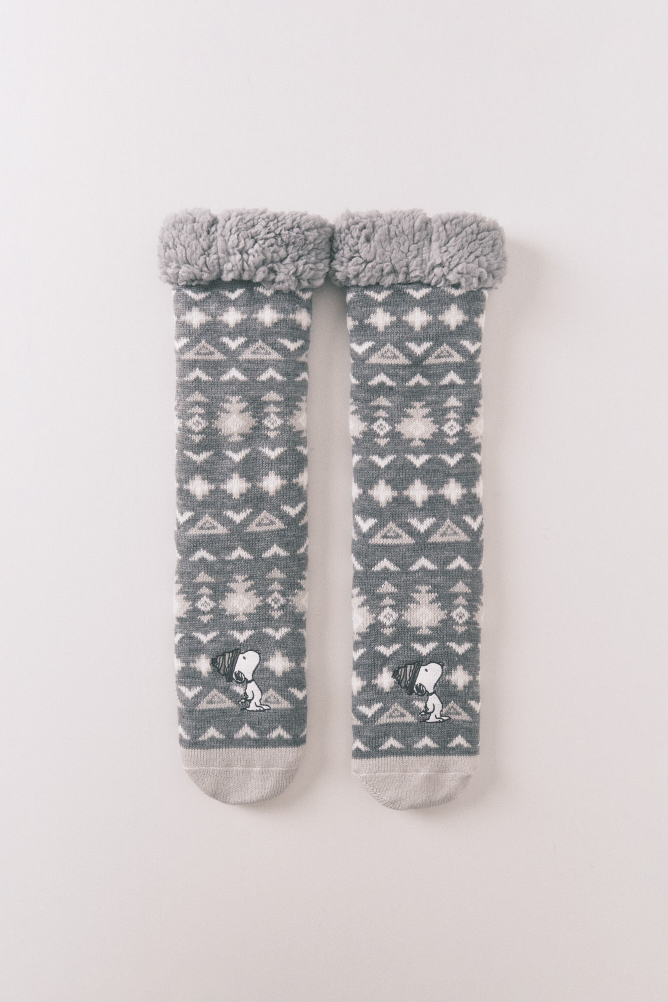 Women'secret Long fur socks with Snoopy border print