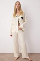 Trendyol Ecru viscose classic pyjamas set with piping and bow or tie Bež