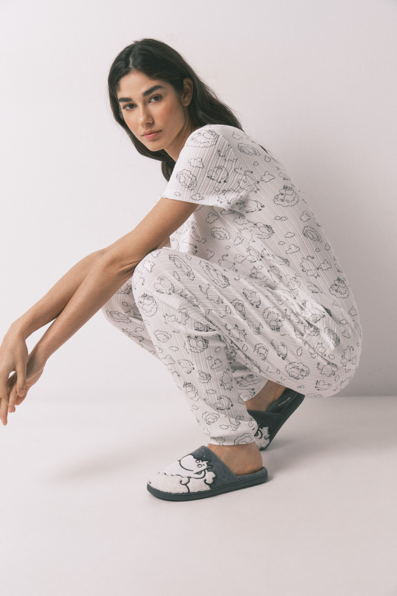 Women'secret Grey faux shearling slippers MOOMIN