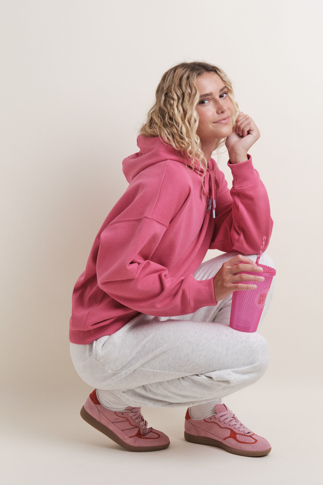 HI&BYE Fuchsia plush hood sweatshirt