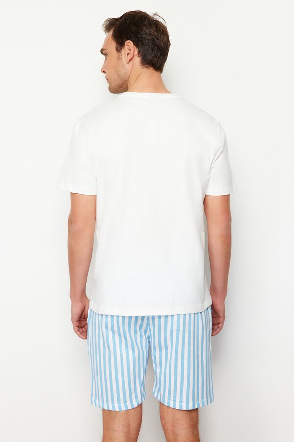 Trendyol Conjunto de pijama corto rayas marfil