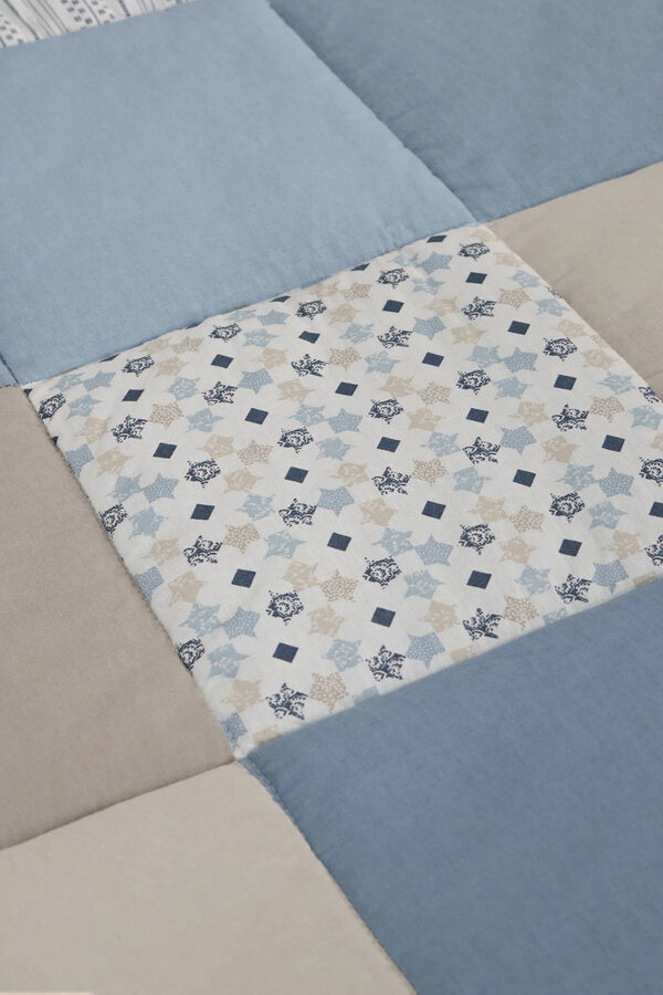 Womensecret Blue patchwork quilt. For an 80-90 cm bed. blue