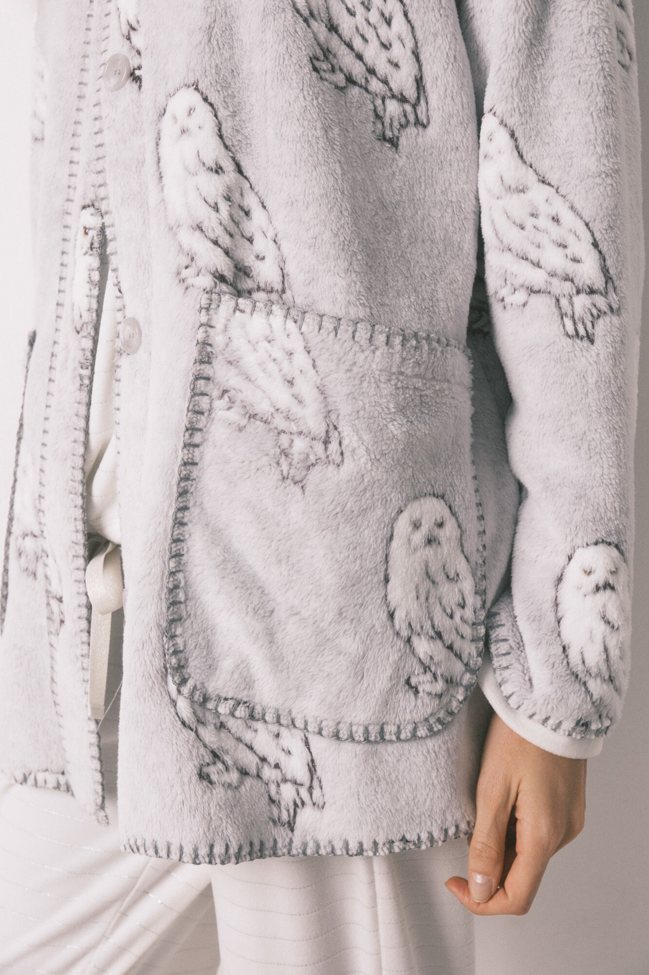 Women'secret Short robe in grey furry fleece fabric "Hedwig"