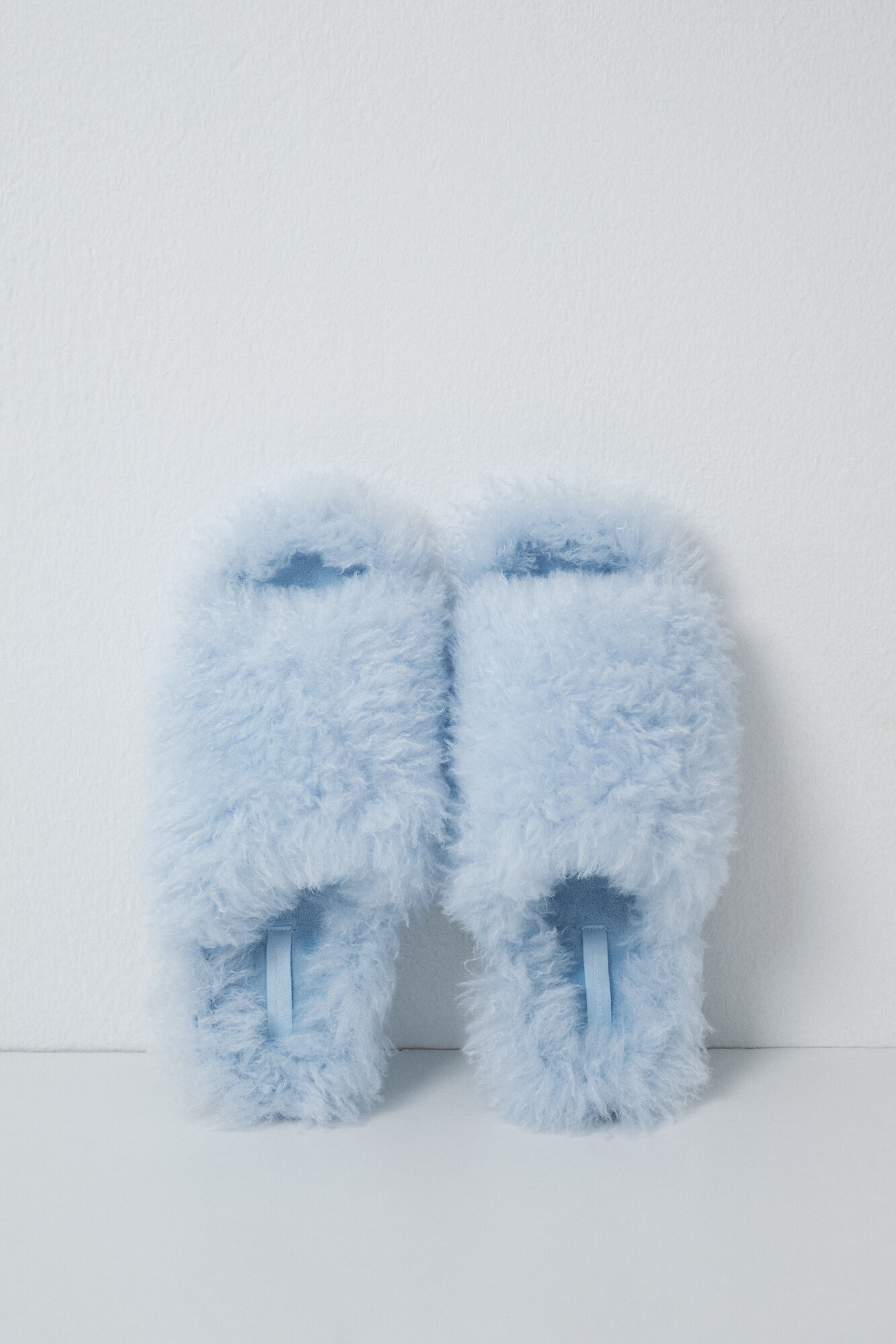 Women'secret Blue plush slippers