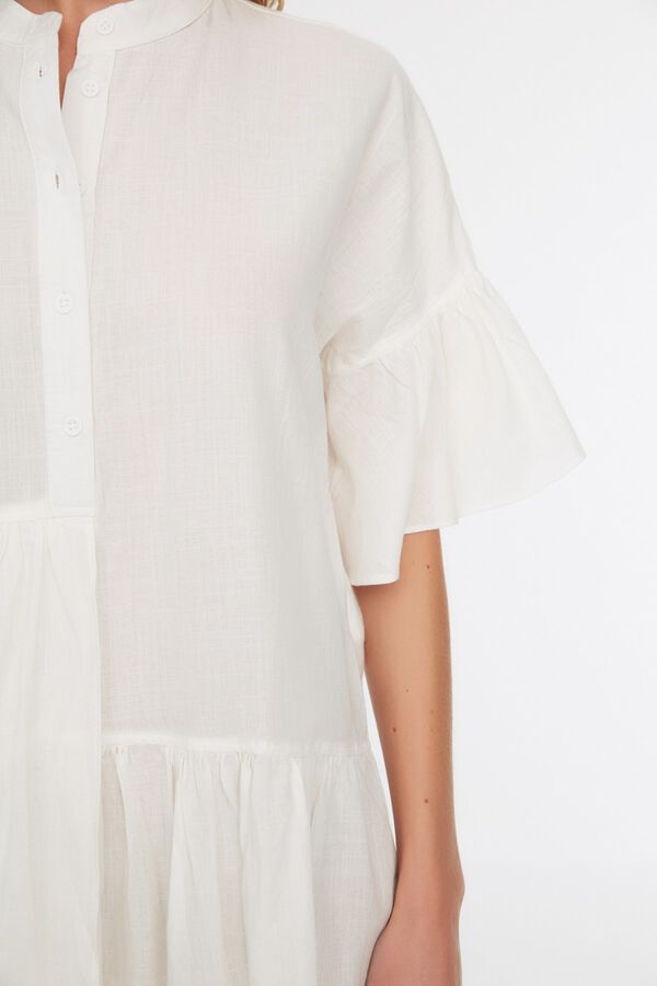 Trendyol Vestido corto camisero volantes blanco