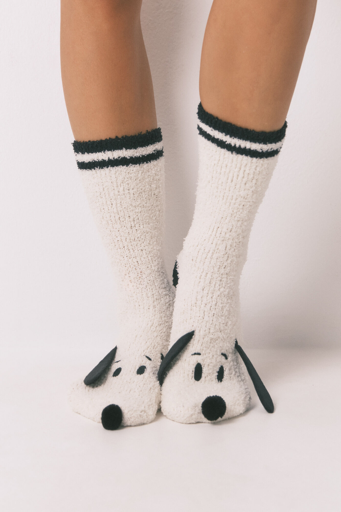 Women'secret White Snoopy long socks